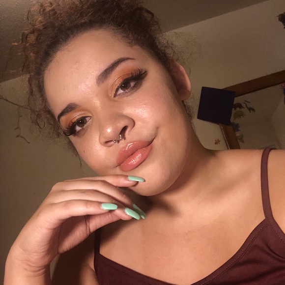 Meet your Posher, Serenity - Picture 1 of 1